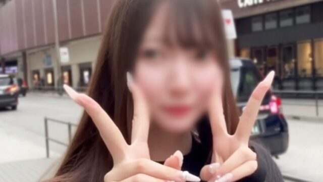 FC2PPV 4945455 白皙火箭爆乳前人气偶像女大学生！绝美颜值巨乳狂震不停，连续两发中出内射怀孕预定