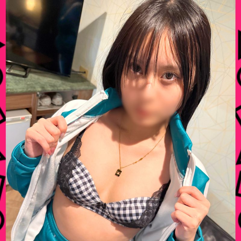 FC2PPV 4945648 前篇_口交游戏篇，冷艳S级美女的缠绵口交让人濒临爆发♡白皙美乳青筋若隐若现，忍不住内射颜射