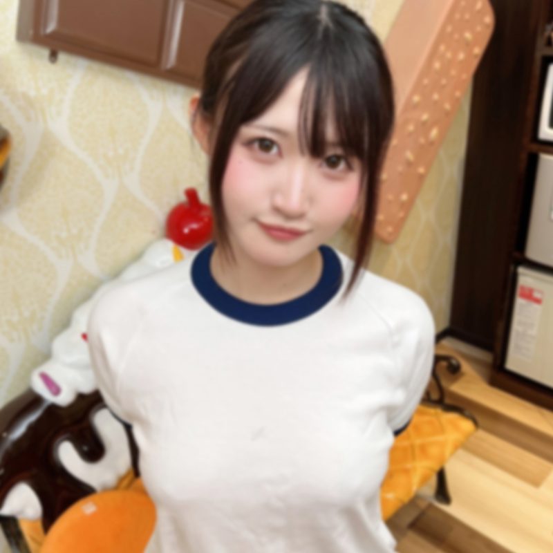FC2PPV 4949877 天然G罩杯业余乐队主唱美女的夏日秘密约会,真乳夹射抚慰身心,超可爱灯笼裤造型首度曝光
