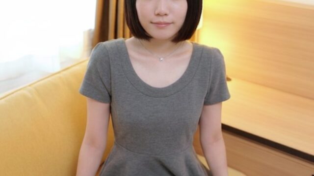 FC2PPV 4950168 撒娇系短发邻家女大生自称”最爱口交”,反差萌颜射精两次尽情承欢