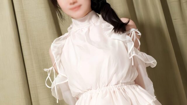 FC2PPV 4950393 素人JD大方露脸出镜！第144弹：追星族女大学生穿性感内衣忘我高潮，好身材茱莉酱（20岁）本尊登场