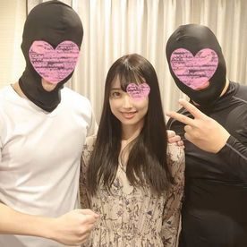 FC2PPV 4981083 模特级颜值美女登场，3P激烈狂欢一场 [中文字幕]
